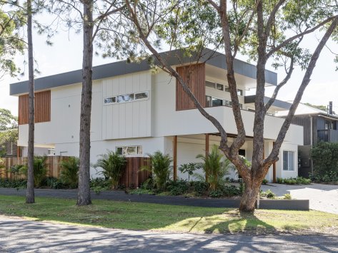 Modern Coastal Hideaway